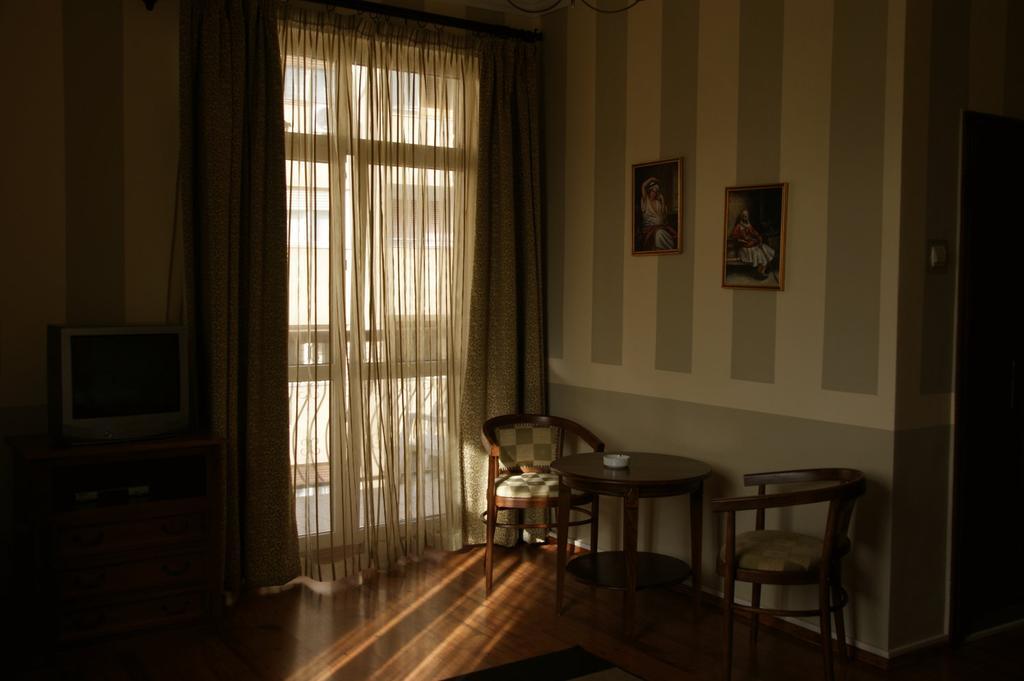 Hotel Piccolo Mondo Bukarest Rum bild
